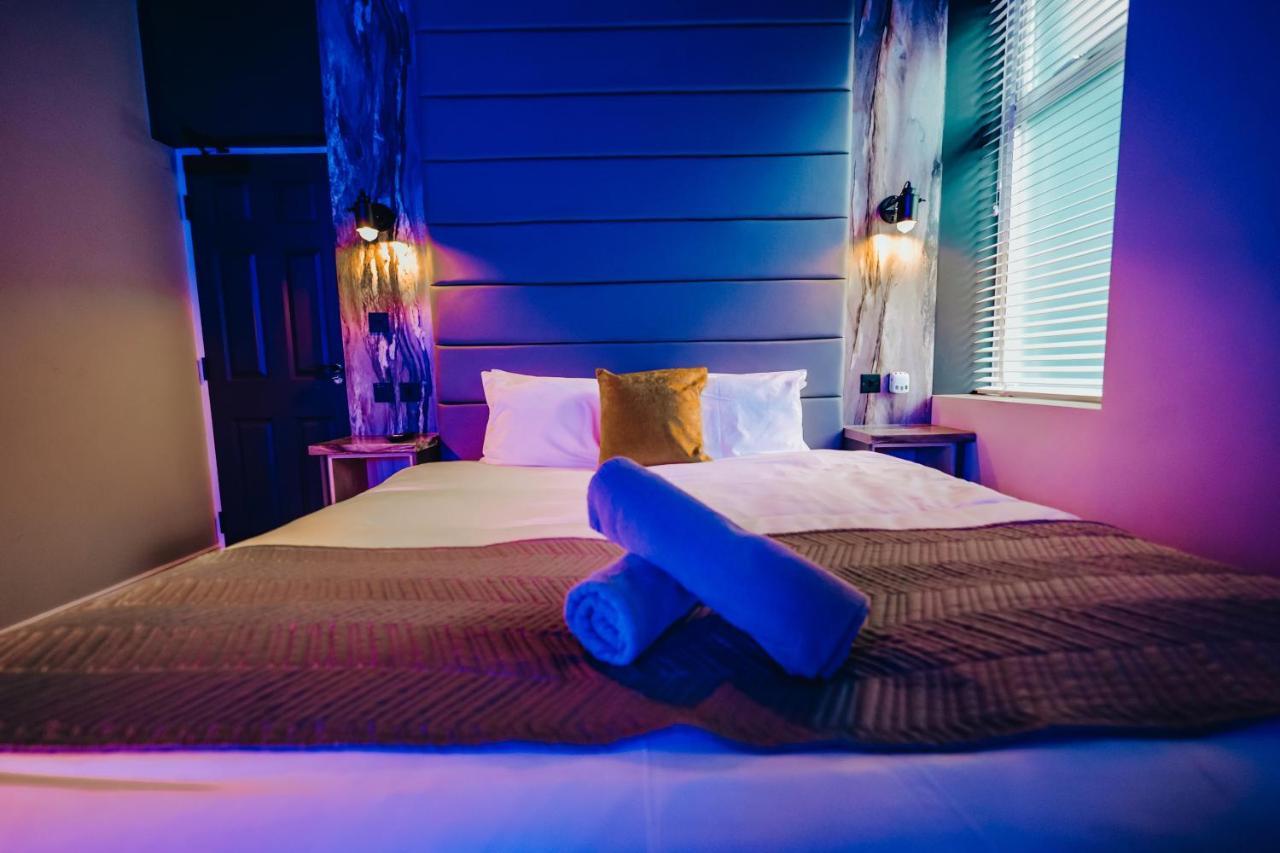 Breeze Blackpool Luxury Suites Экстерьер фото