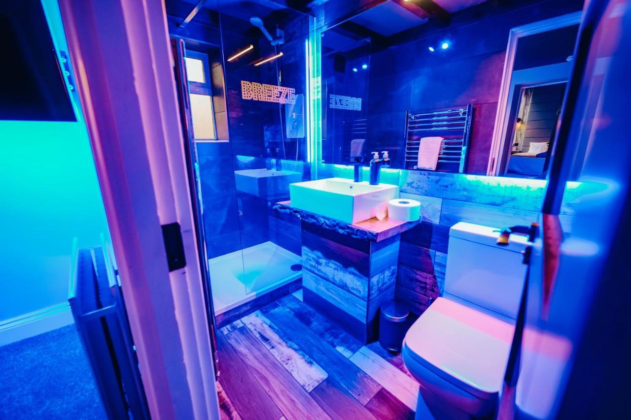 Breeze Blackpool Luxury Suites Экстерьер фото