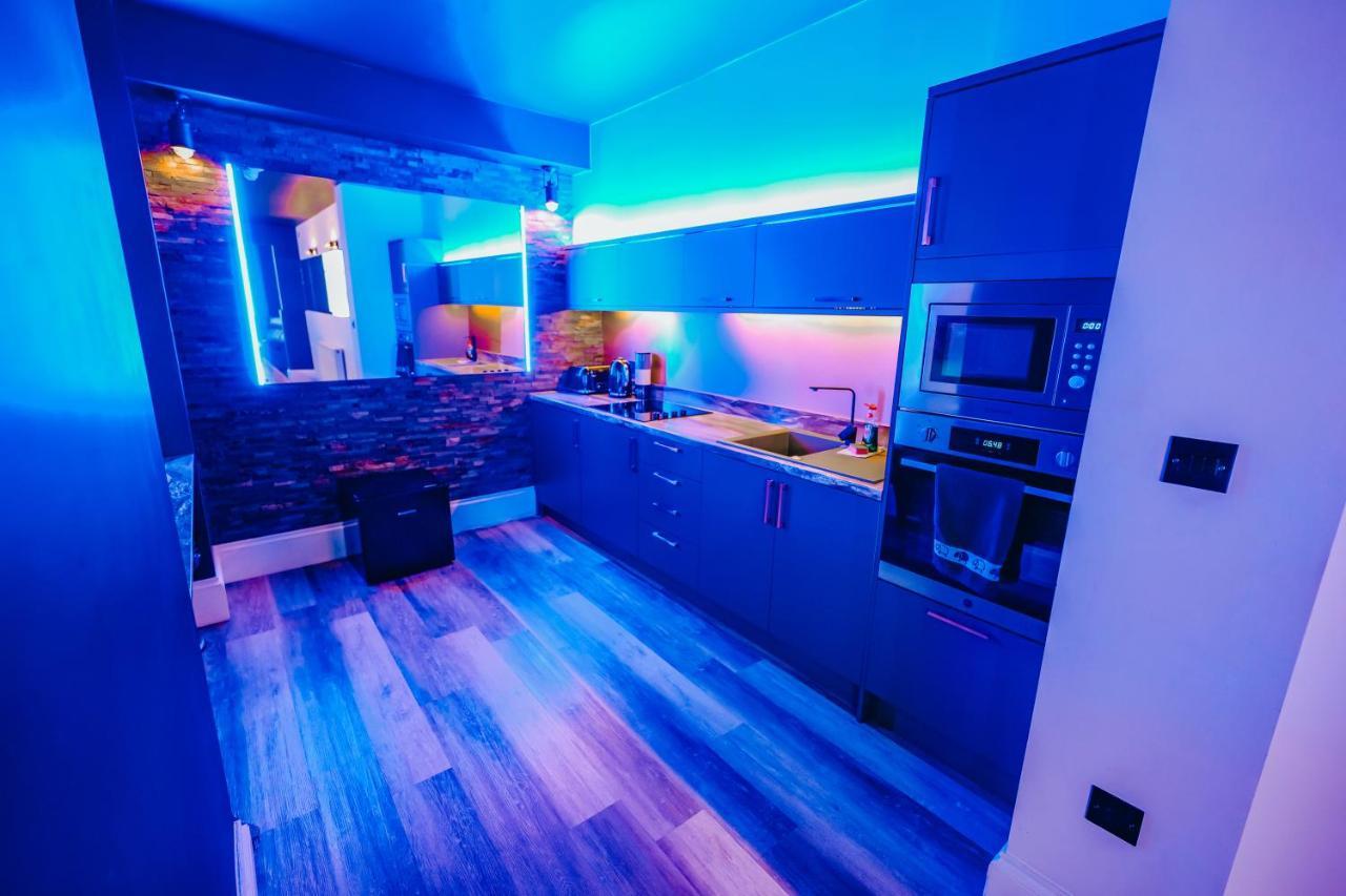 Breeze Blackpool Luxury Suites Экстерьер фото
